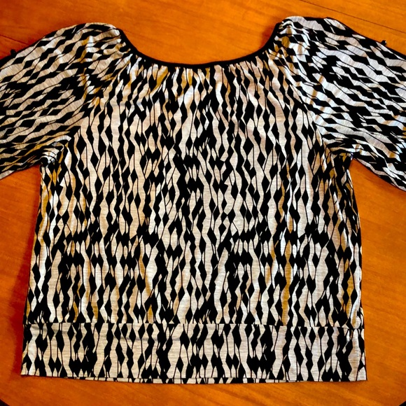 AGB blouse - Picture 2 of 6